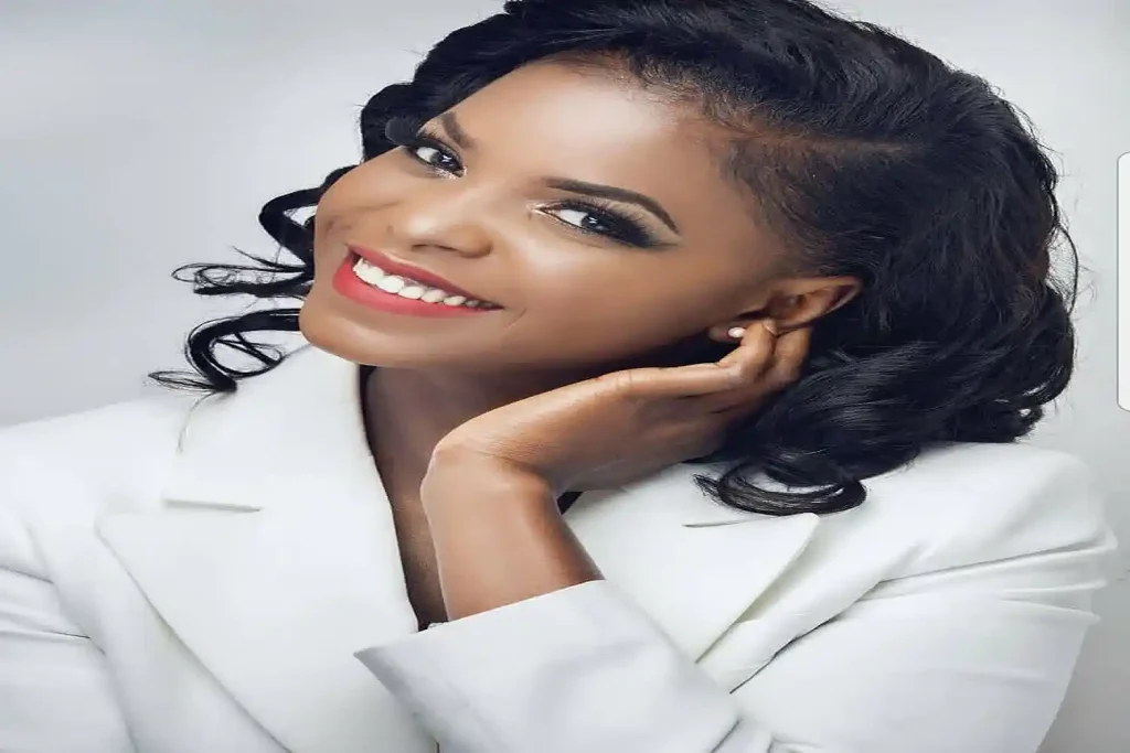 Daphné: the Cameroonian singer celebrates a double event on the same date