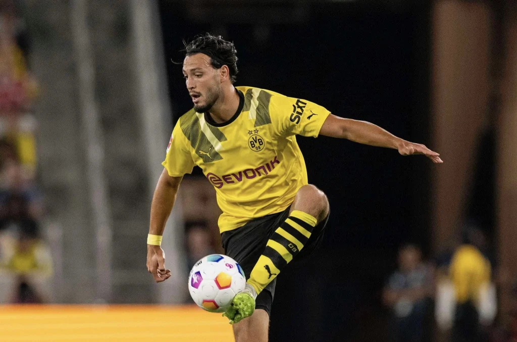 Dortmund: news from Ramy Bensebaïni, injured with Algeria