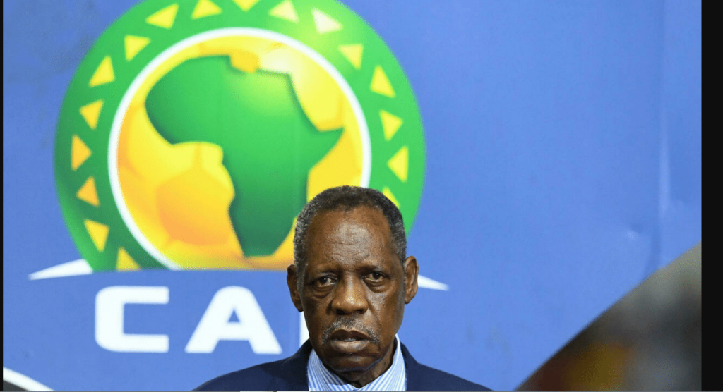 Issa Hayatou: the rumor about the death of the former CAF president, denied