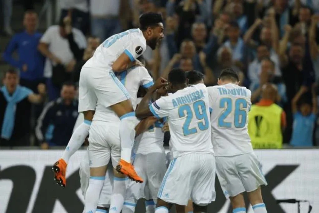 France: two OM players victims of an armed attack
