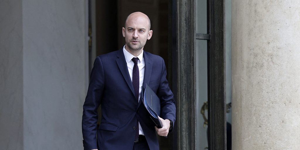 France: Jean-Noà “L Barrot offers a dialogue with Algiers to appease tensions