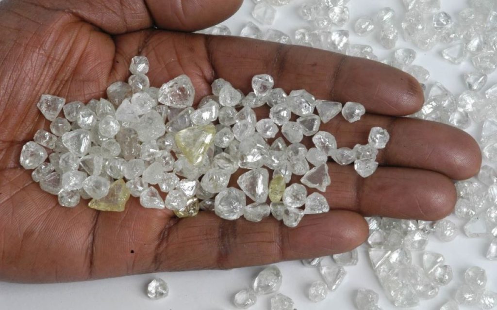 Central African Republic: The government welcomes the total lifting of the embargo on the Central African diamond