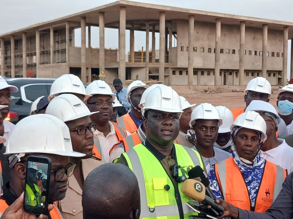 University of Eastern Senegal Déthié Fall demands acceleration of work