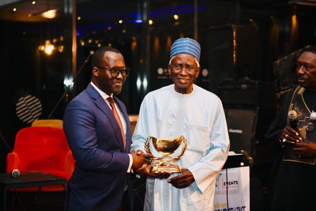 Winner of the Calabash for Innovation: Lamine Niang dedicated his prize “to the entire Sun family” February 14, 2026