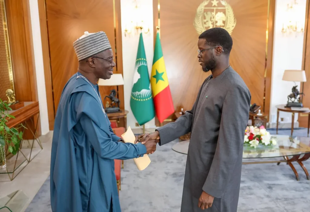 Social Stability Pact: The Sg of the Csa received by the President of the Republic