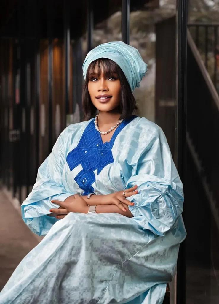 Mame Fatou Diop: “Men are not doing badly because they are weak, but because they are exhausted from being strong” (4/4) April 11, 2026