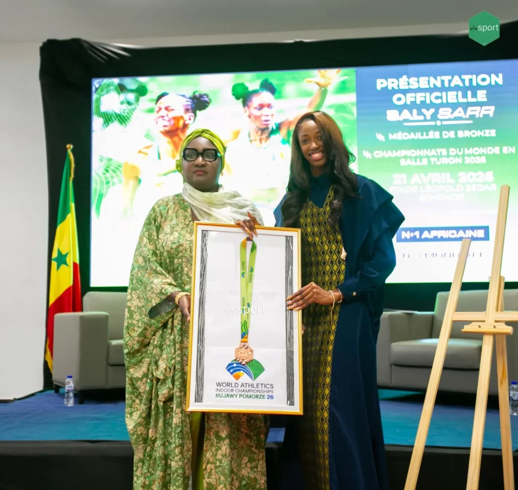 Saly Sarr celebrated at the height of her historic performance April 22, 2026