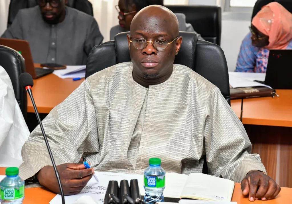 Public finances: general budget revenue reached 4,477.1 billion FCfa, according to Cheikh Diba