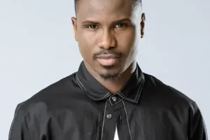 Dip Doundou Guiss returns with “Goundiyi Niou Tolou”, a cry from the heart for young people