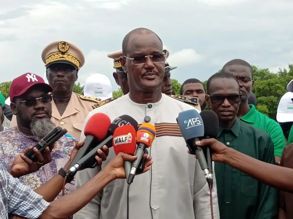 Agricultural campaign 2026: in Ziguinchor, Cheikhou Oumar Ba evaluates the crops and listens to the producers