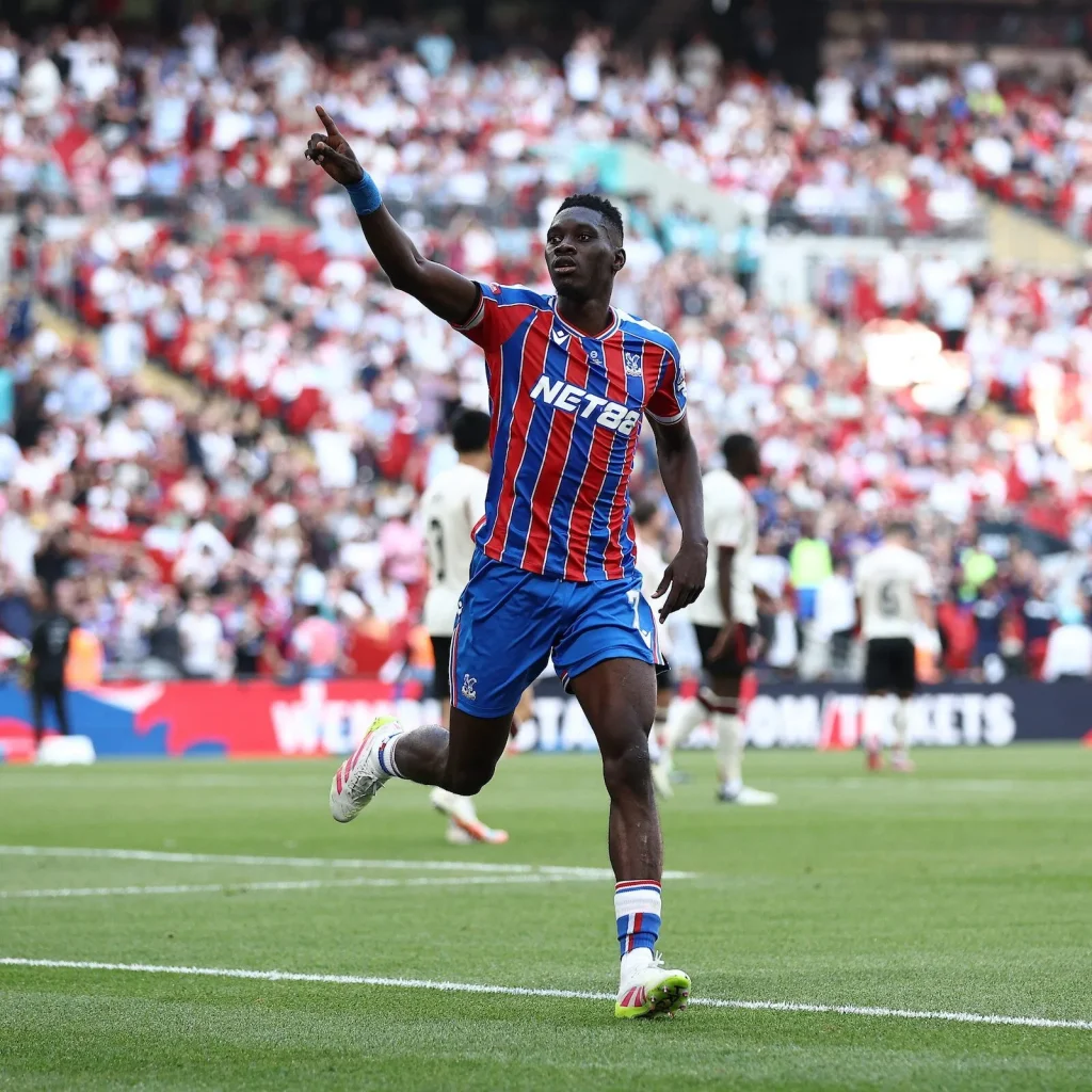 Mercato: Crystal Palace says no to Liverpool for Ismaïla Sarr!
