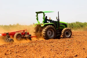 Modernization of agriculture: water and mechanization, the two priority projects