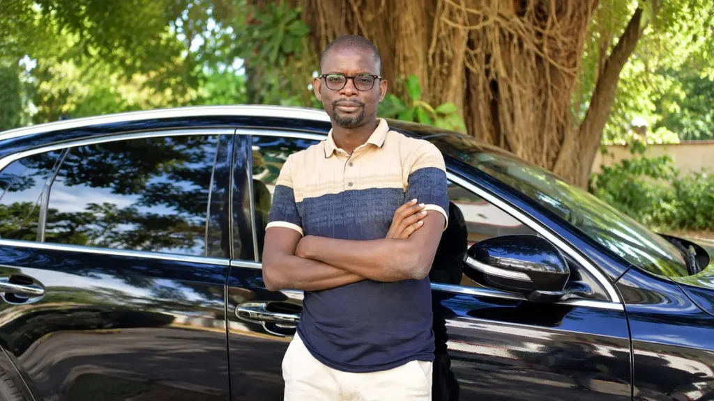 Literary return to school: Samba Oumar Fall hits hard with three novels