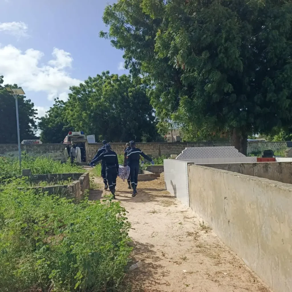 Keur Gou Mack cemeteries in Diourbel: a bread delivery man found dead by hanging