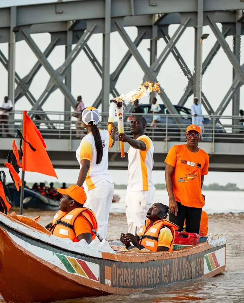 YOG Dakar 2026: The passage of the flame illuminates Saint-Louis